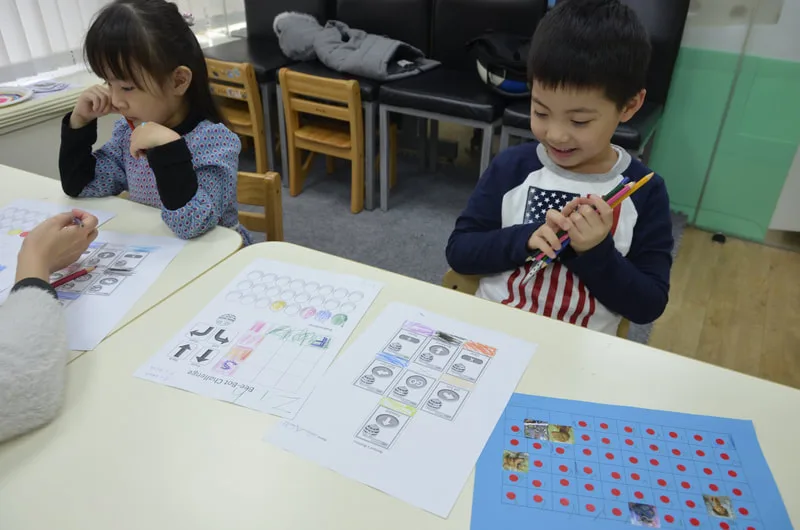 More advanced class for aged 5-7 who have completed Junior Tech 1. Junior Tech 2 includes Osmo, Scratch Jr., and Bee-bot