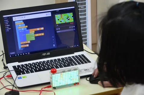 Kano Pixel Kit